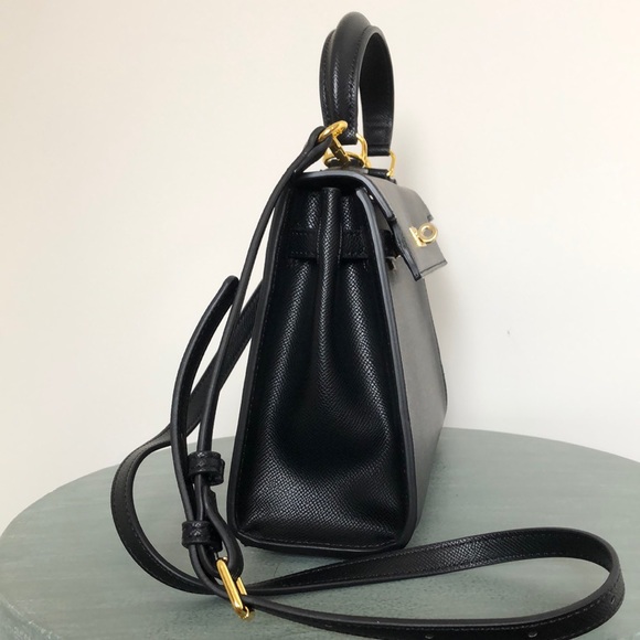 #719 COPY- Black tote - Picture 7 of 14